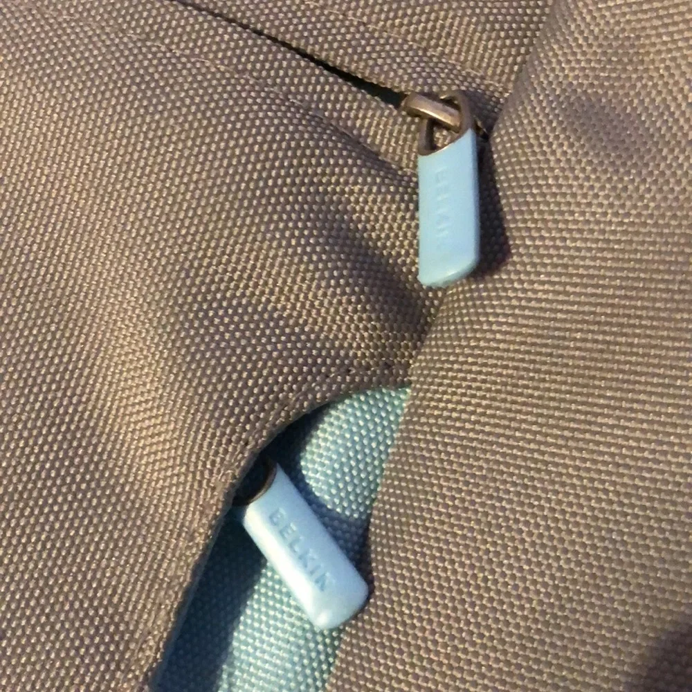 Grey Belkin laptop backpack